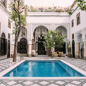 Riad Maison Bleue And, Fes